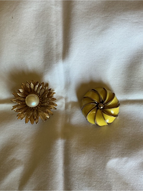 Other - Gold and Faux Pearl and Yellow Enamel Vintage Brooch Bundle